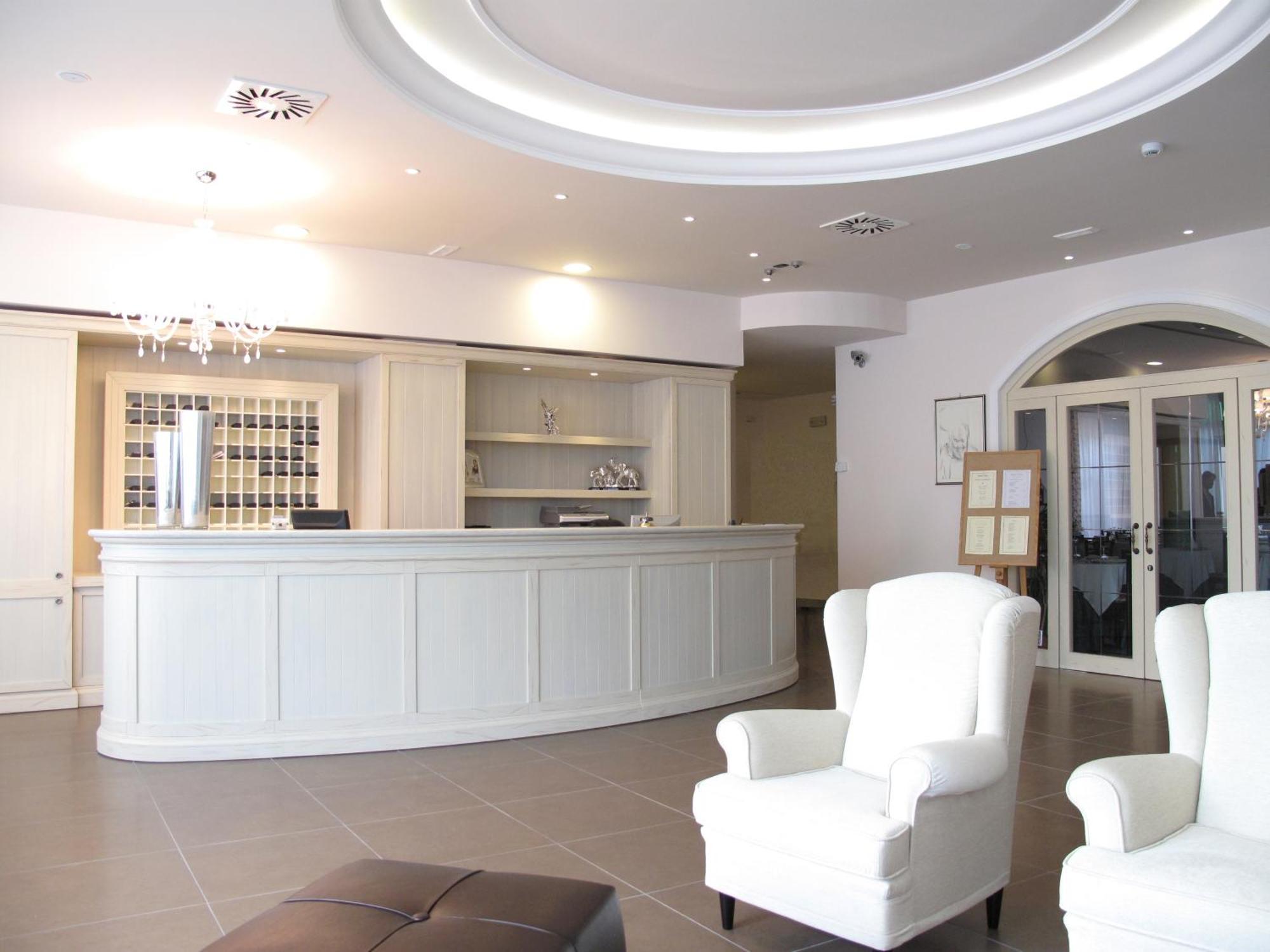 Hotel Fini Σαν Τζιοβάνι Ροτόντο Εξωτερικό φωτογραφία