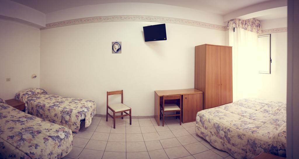 Hotel Fini Σαν Τζιοβάνι Ροτόντο Εξωτερικό φωτογραφία